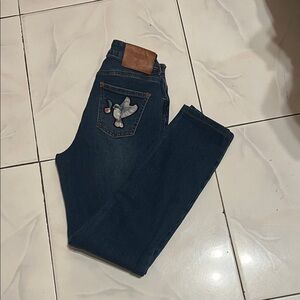 Elegant Dark Blue Straight Leg Jeans with Bird Embroidery